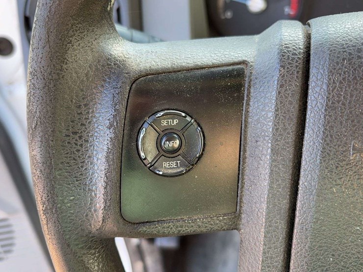 2013-ford-f250-image-36