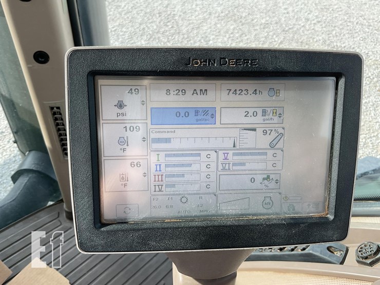 john-deere-8310rt-image-50