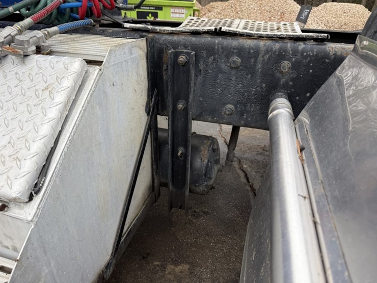 2003-kenworth-t800-image-61