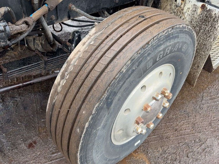 1989-kenworth-t800-image-17