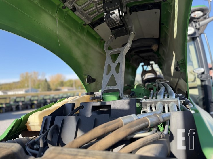 john-deere-8245r-image-24