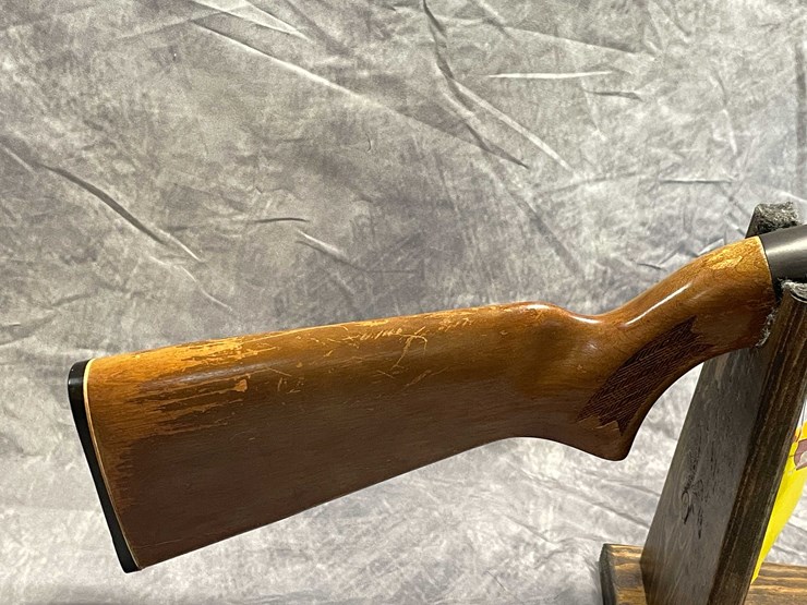 #2341-•-savage-arms-6070-foremost-12-ga.-pump-action-shotgun,-sn:-a655104-image-8