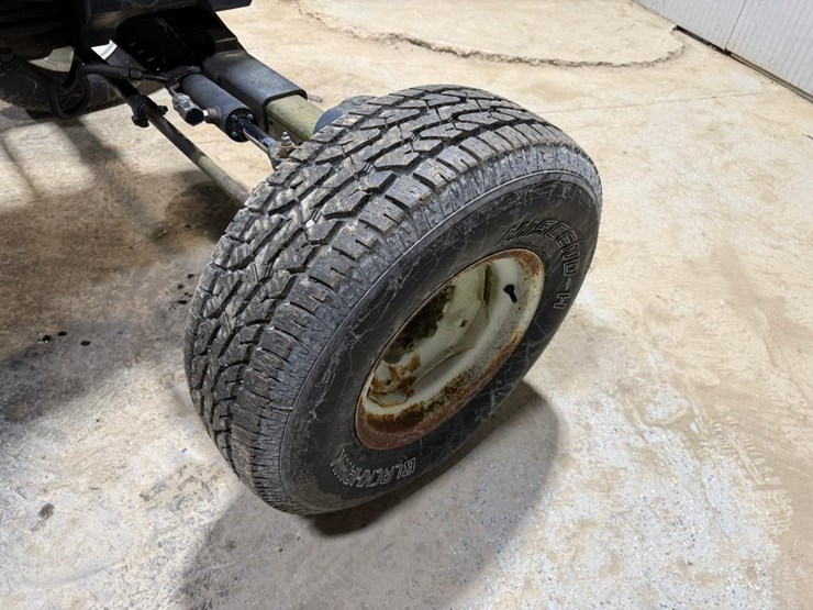 new-holland-tb110-image-15