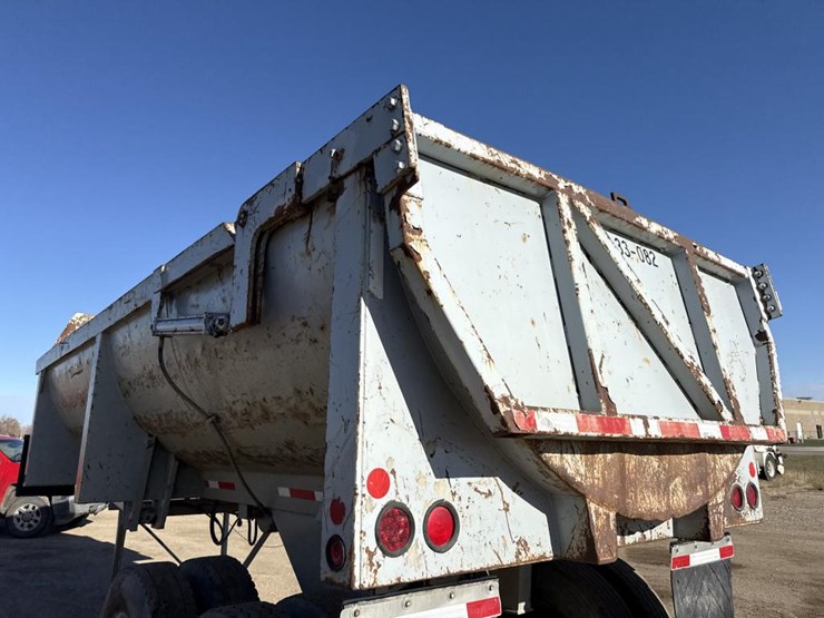 #1985-•-1978-clement-24’-end-dump-image-15