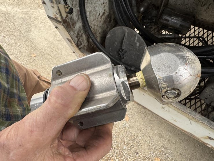 john-deere-12-image-31