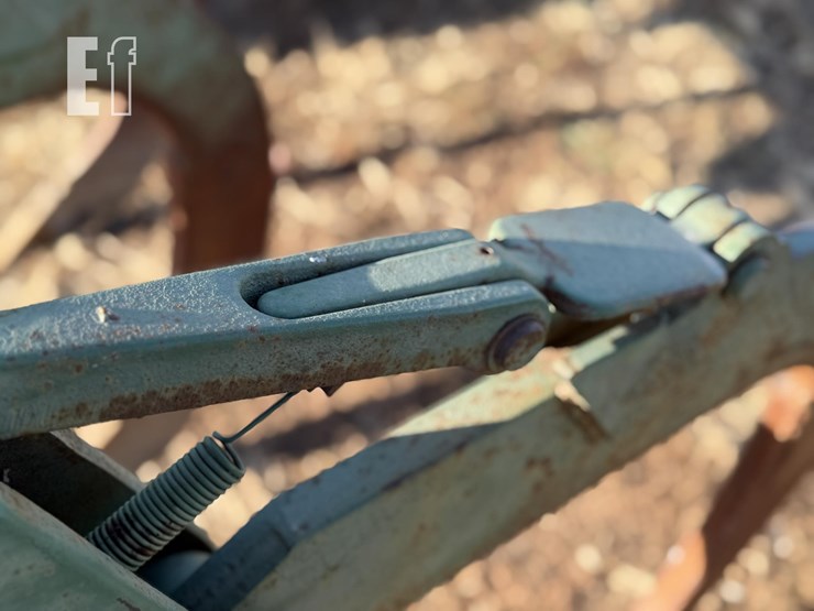 john-deere-7-image-20