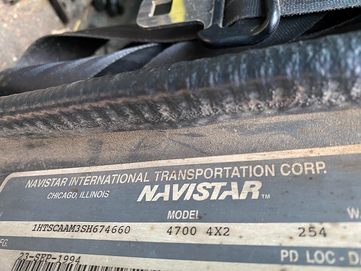 international-4700-image-56