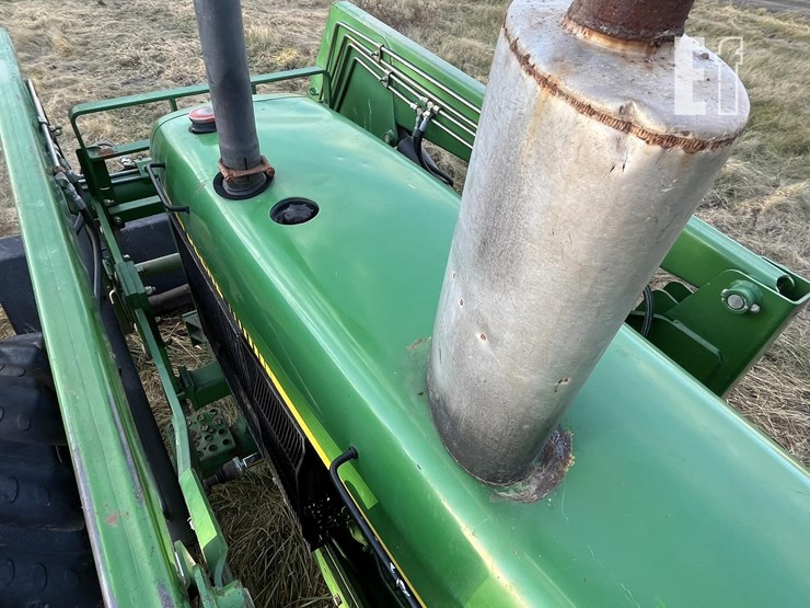 john-deere-3155-image-40