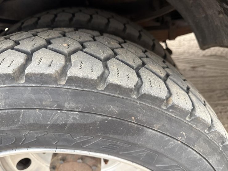 ford-f550-xlt-image-49