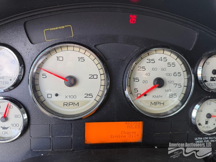 2017-international-prostar-image-14