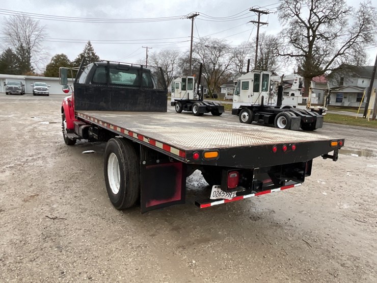 2015-ford-f650-image-12