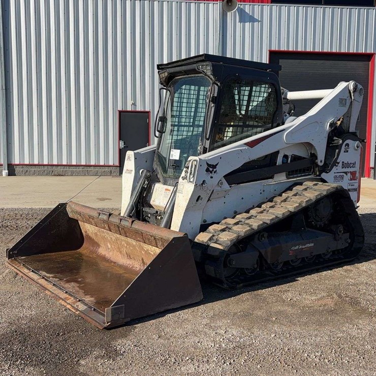 2021 BOBCAT T870