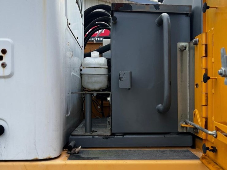 liebherr-a900c-image-17