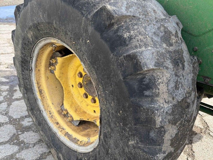 john-deere-5045e-image-11