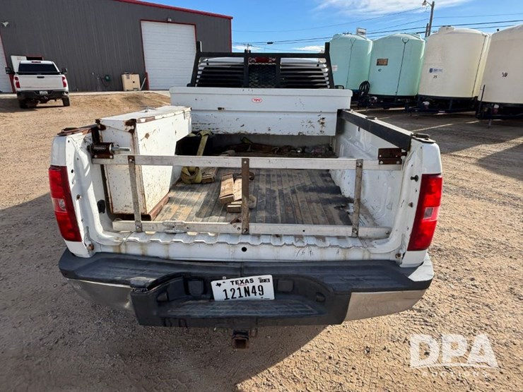 chevrolet-2500hd-image-7