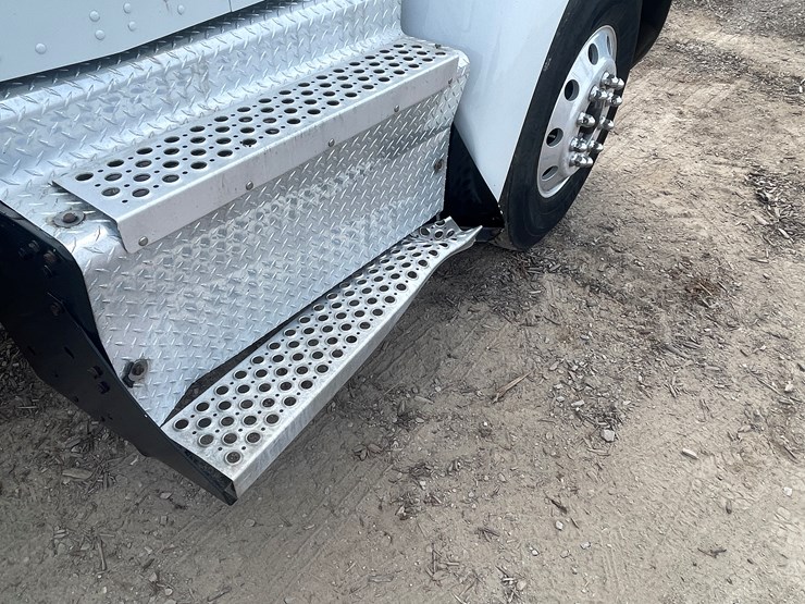 kenworth-t370-image-18