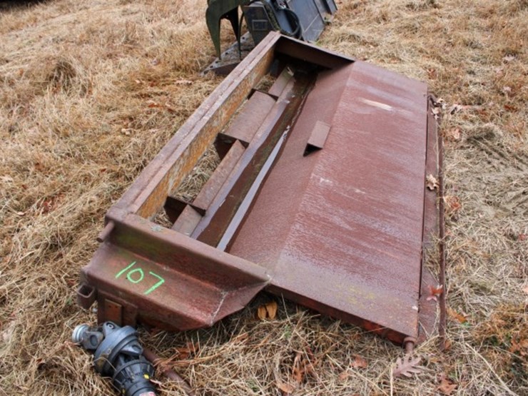 7'-tailgate-spreader-door-image-1