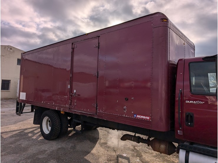 2014-international-durastar-4300-image-4