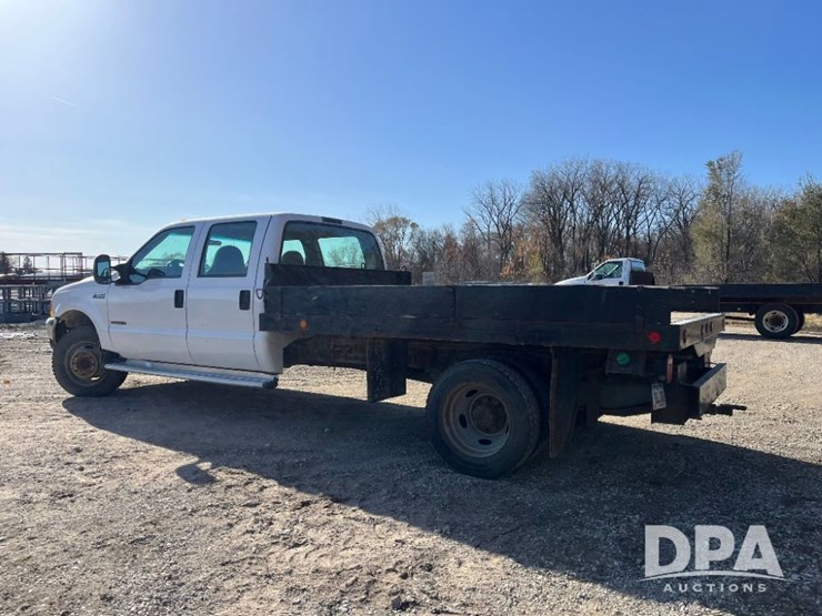 ford-f550-xl-image-13