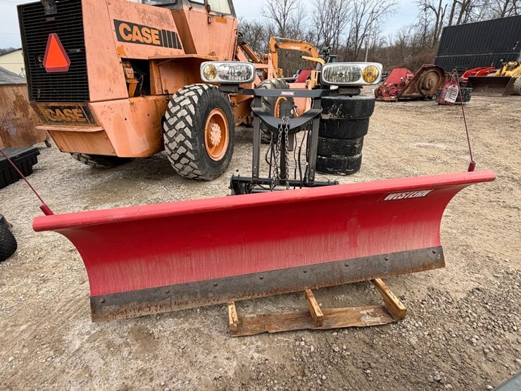 western-9.5'-pro-plow-image-8