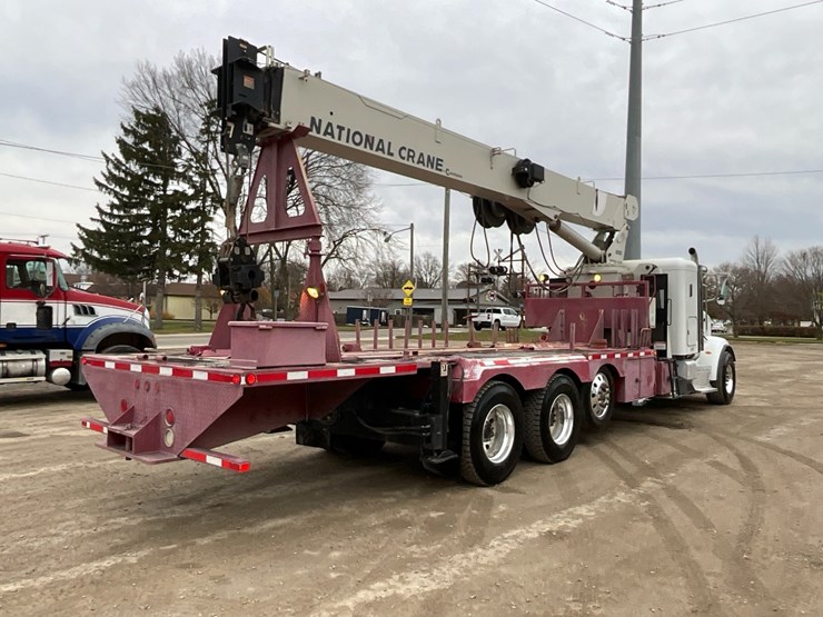 2015-peterbilt-365-image-19