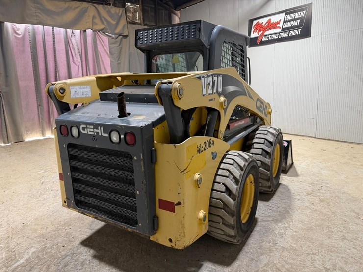 2015-gehl-v270-image-5