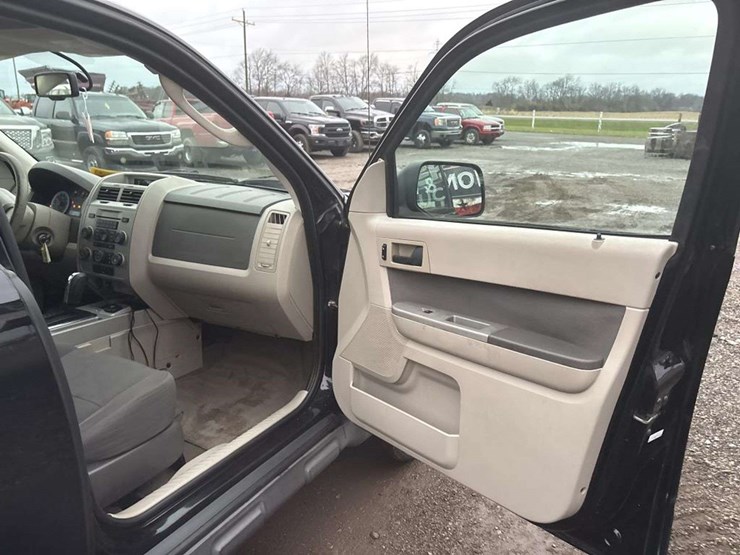 2009-ford-escape-hybrid-image-19