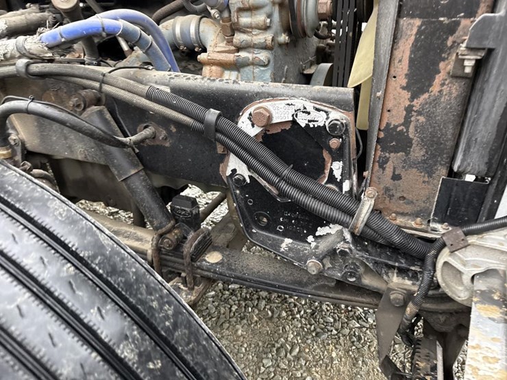 1999-peterbilt-379-image-72