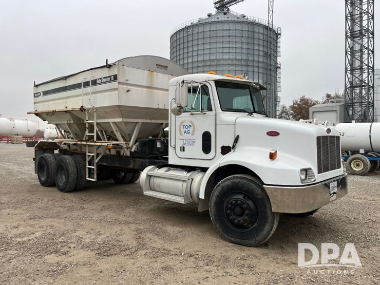 2001-peterbilt-330-image-4