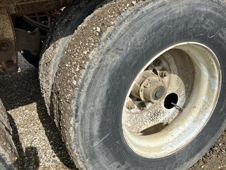 2002-king-load-image-39