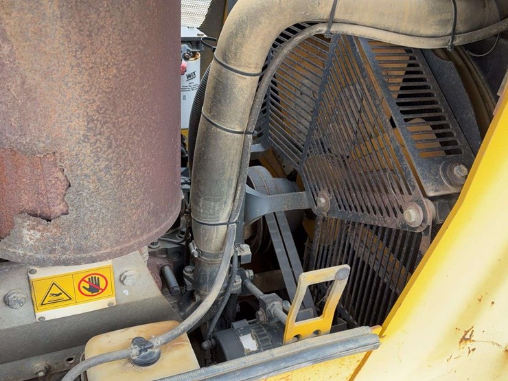 2002-komatsu-d65ex-image-29