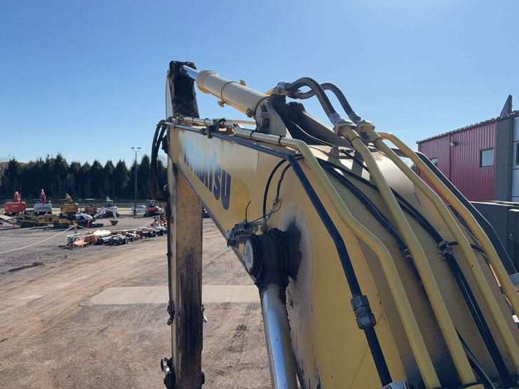 komatsu-pc210-lc-10-image-50