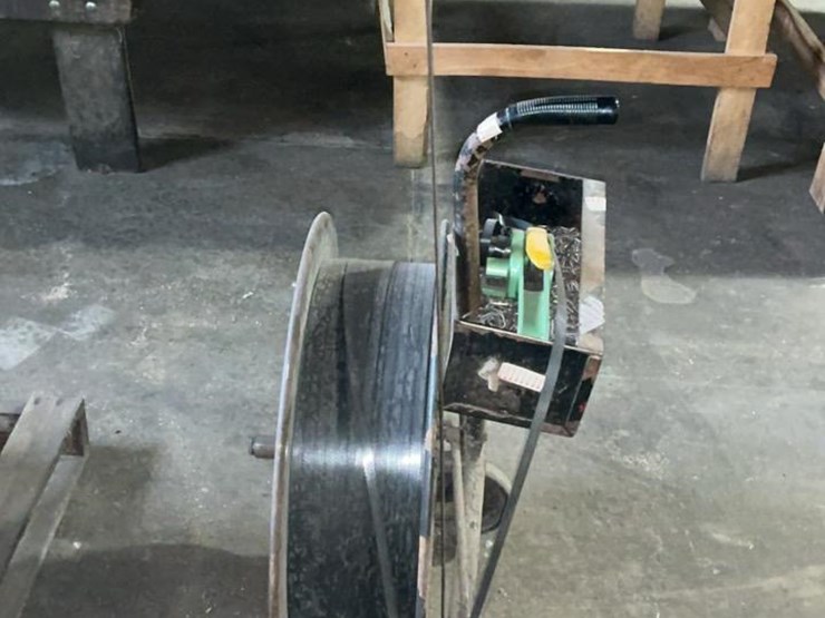 #608-•-banding-cart-image-2