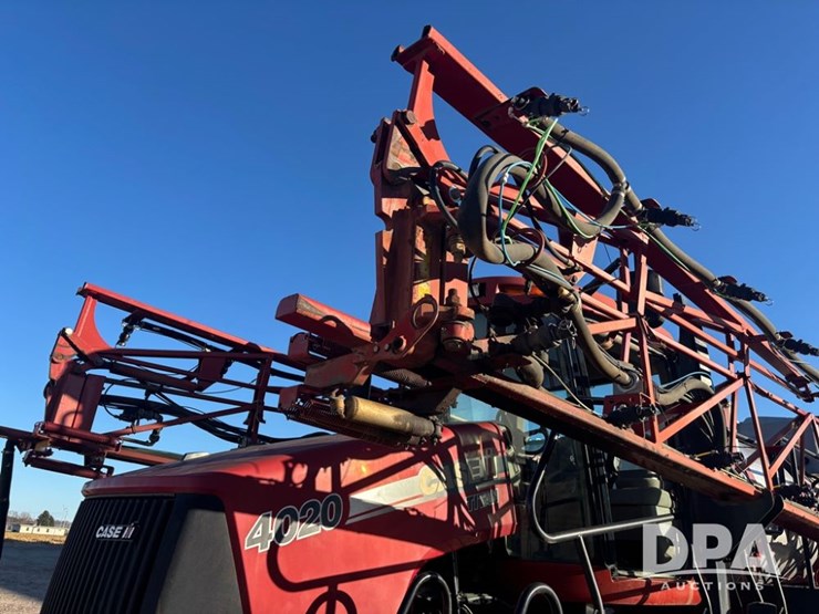 case-ih-4020-image-33