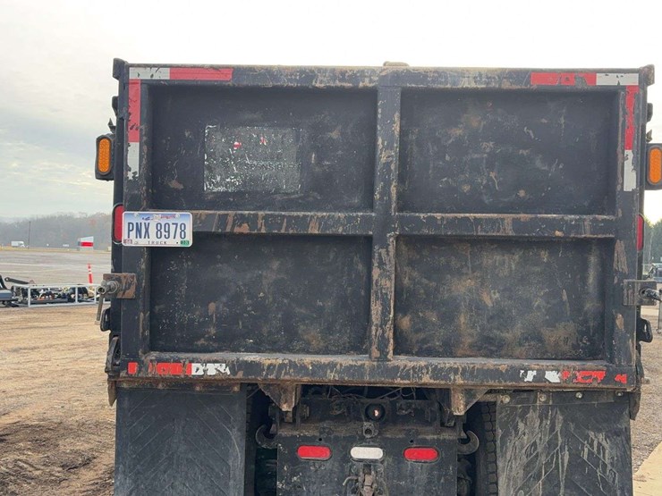 1999-mack-cl713-image-12