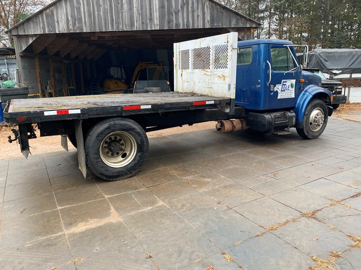 international-4700-image-8