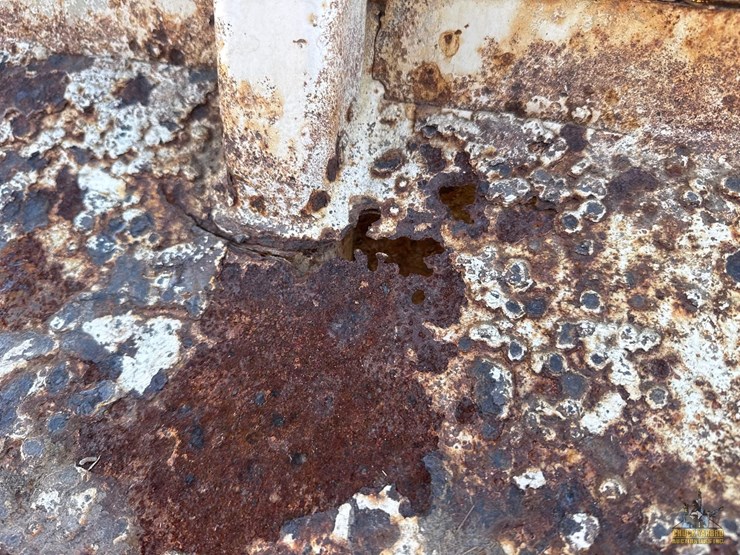 peterbilt-357-image-40