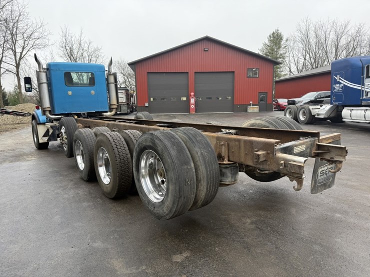 kenworth-t600-image-3