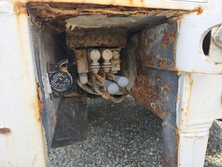 international-4300-sba-image-52