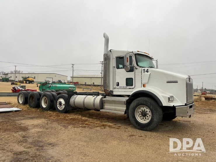 kenworth-t800-image-5