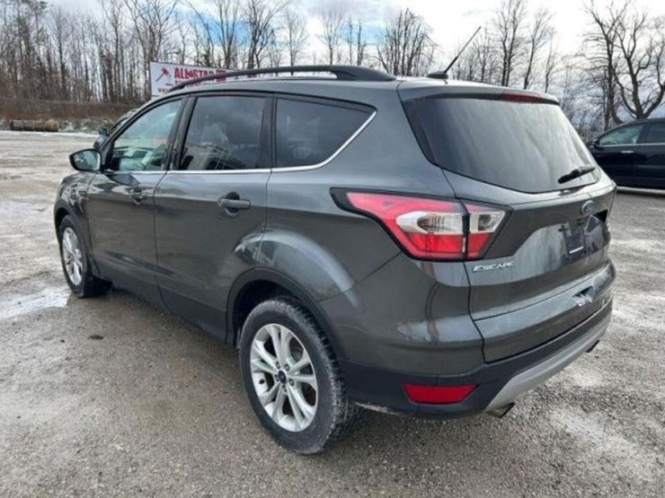 ford-escape-image-7