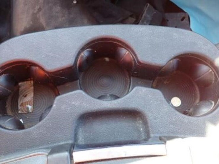 2016-dodge-1500-image-38