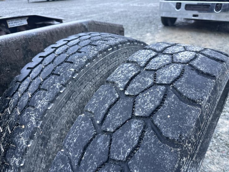 2014-international-prostar-image-69