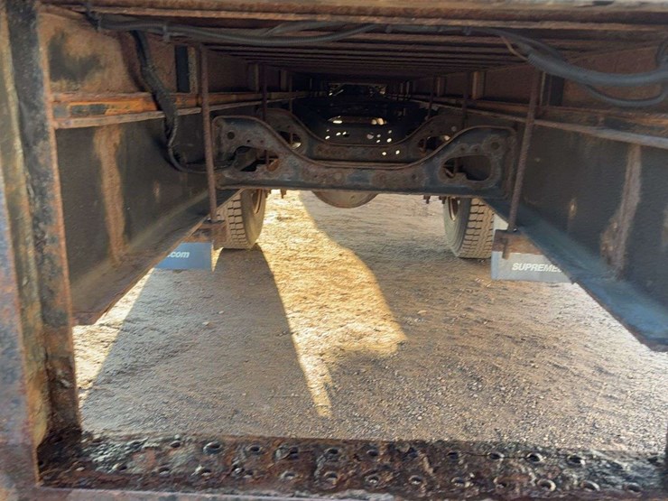 2012-ford-f650-image-9