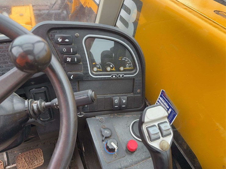 jcb-505-image-28