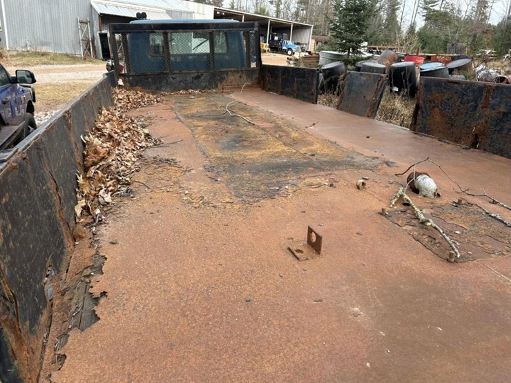 international-4700-image-14