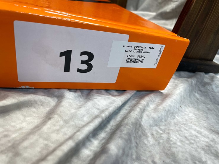 #2388-•-armsco-u-235-m22-12-ga.-semi-auto-shotgun,-sn:-41-h24yd-000092-image-22