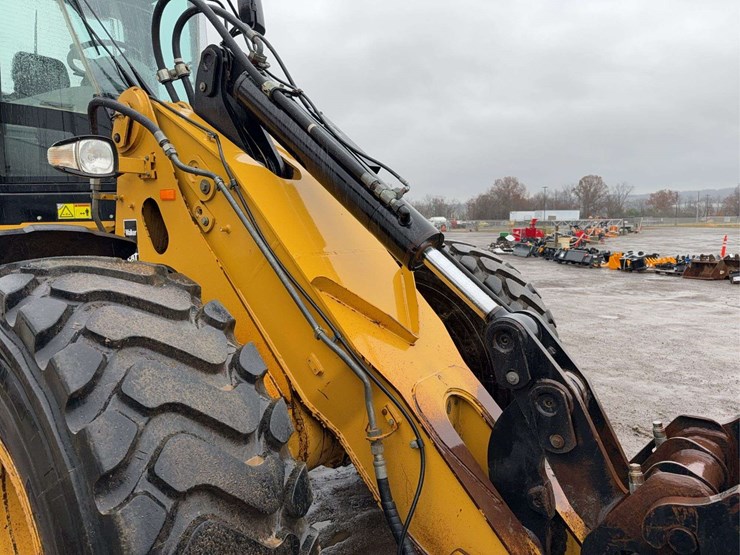 2006-caterpillar-930g-image-34