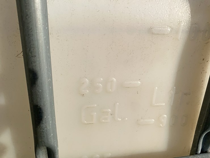 chemical-tote-image-5