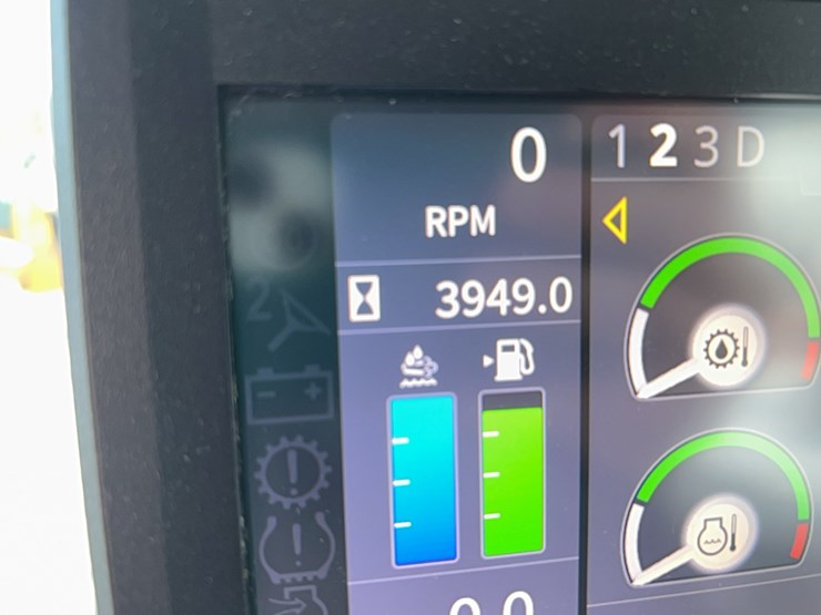 2021-deere-644k-image-20